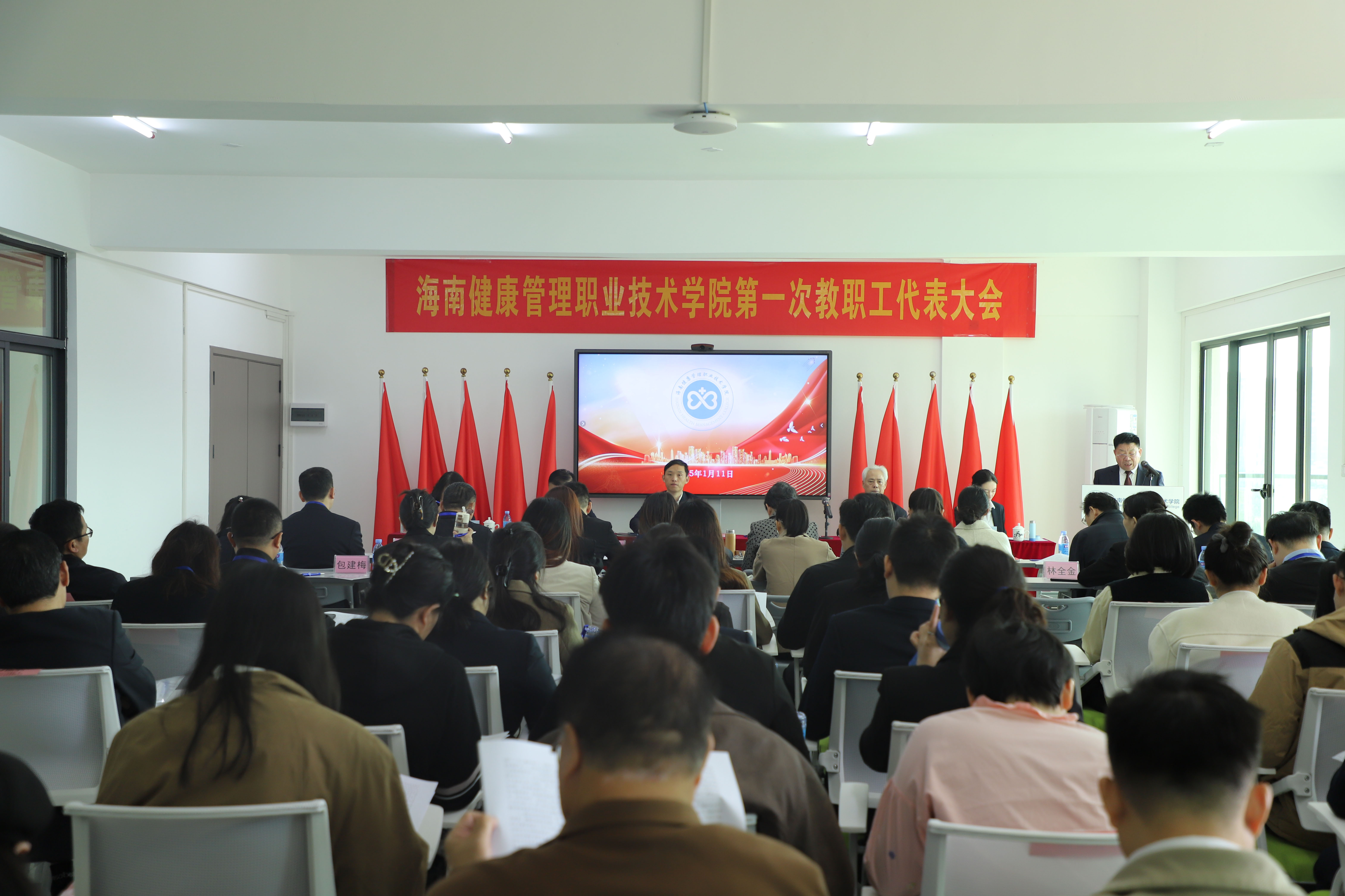 1736657776272948.jpg 1736657776272948.jpg