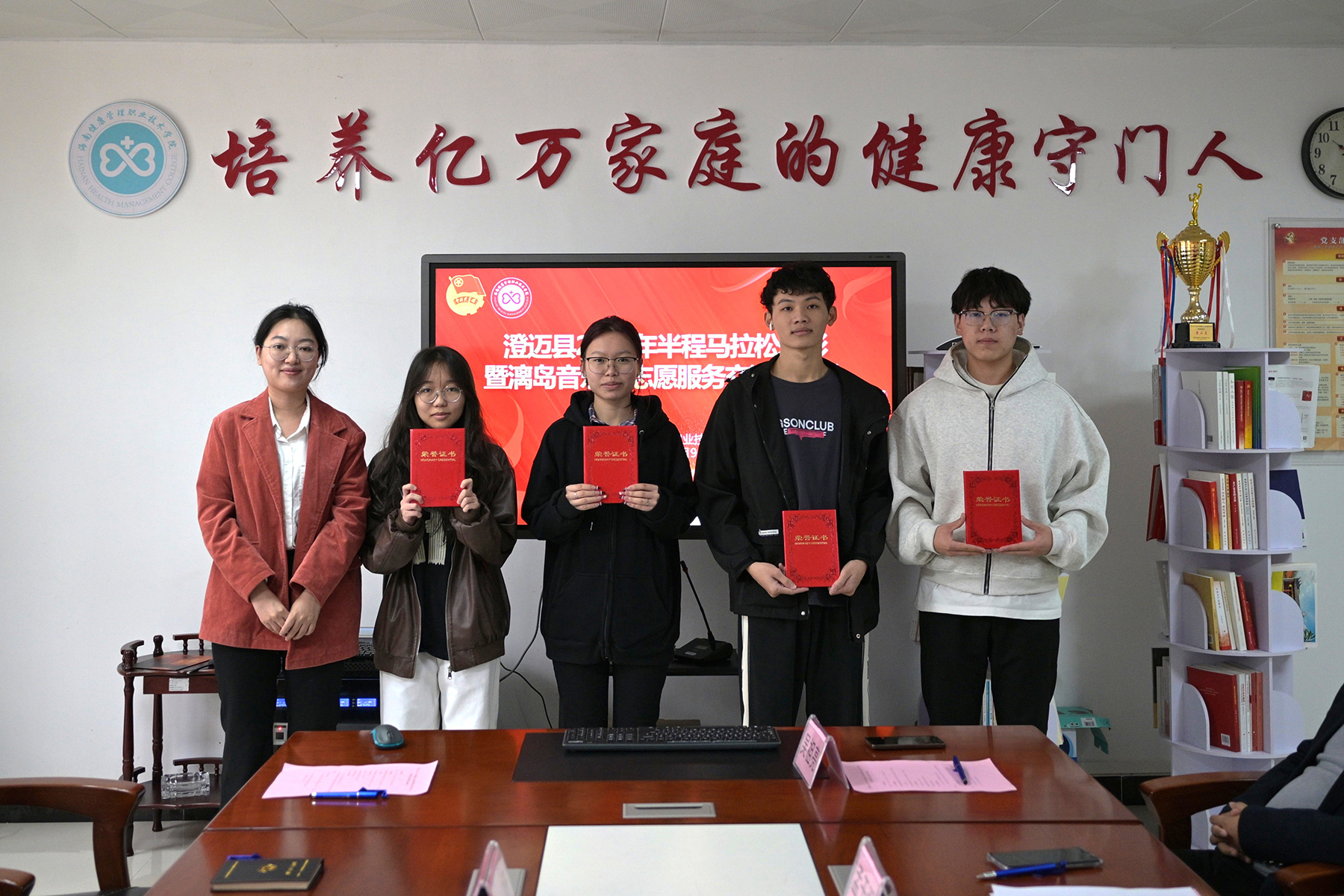 1736741540177300.jpg 1736741540177300.jpg