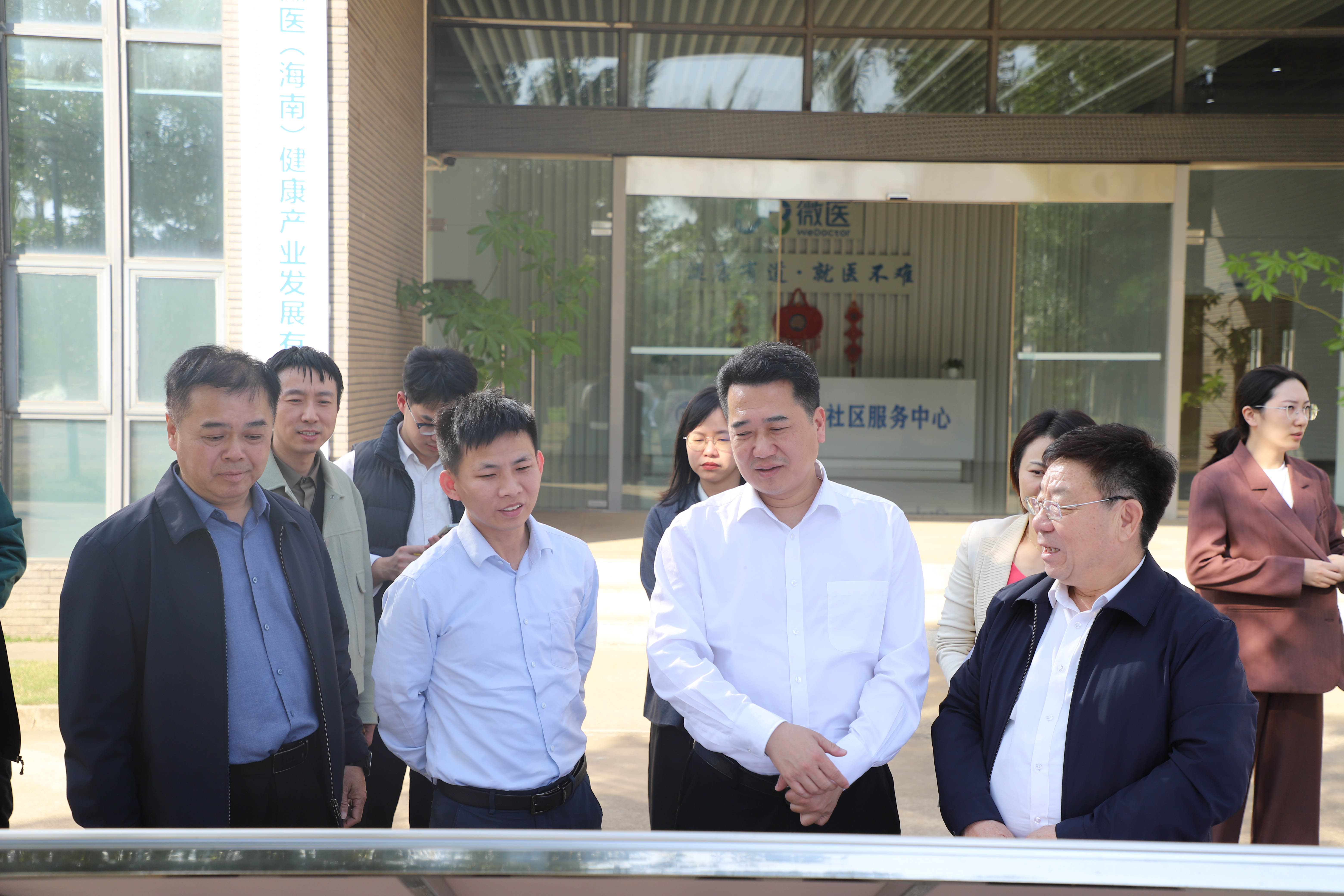 1747295545732992.jpg 1747295545732992.jpg