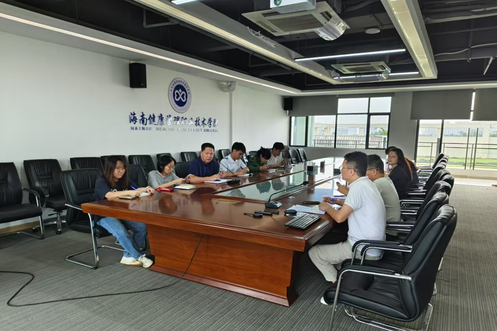 1748397325271054.jpg 1748397325271054.jpg