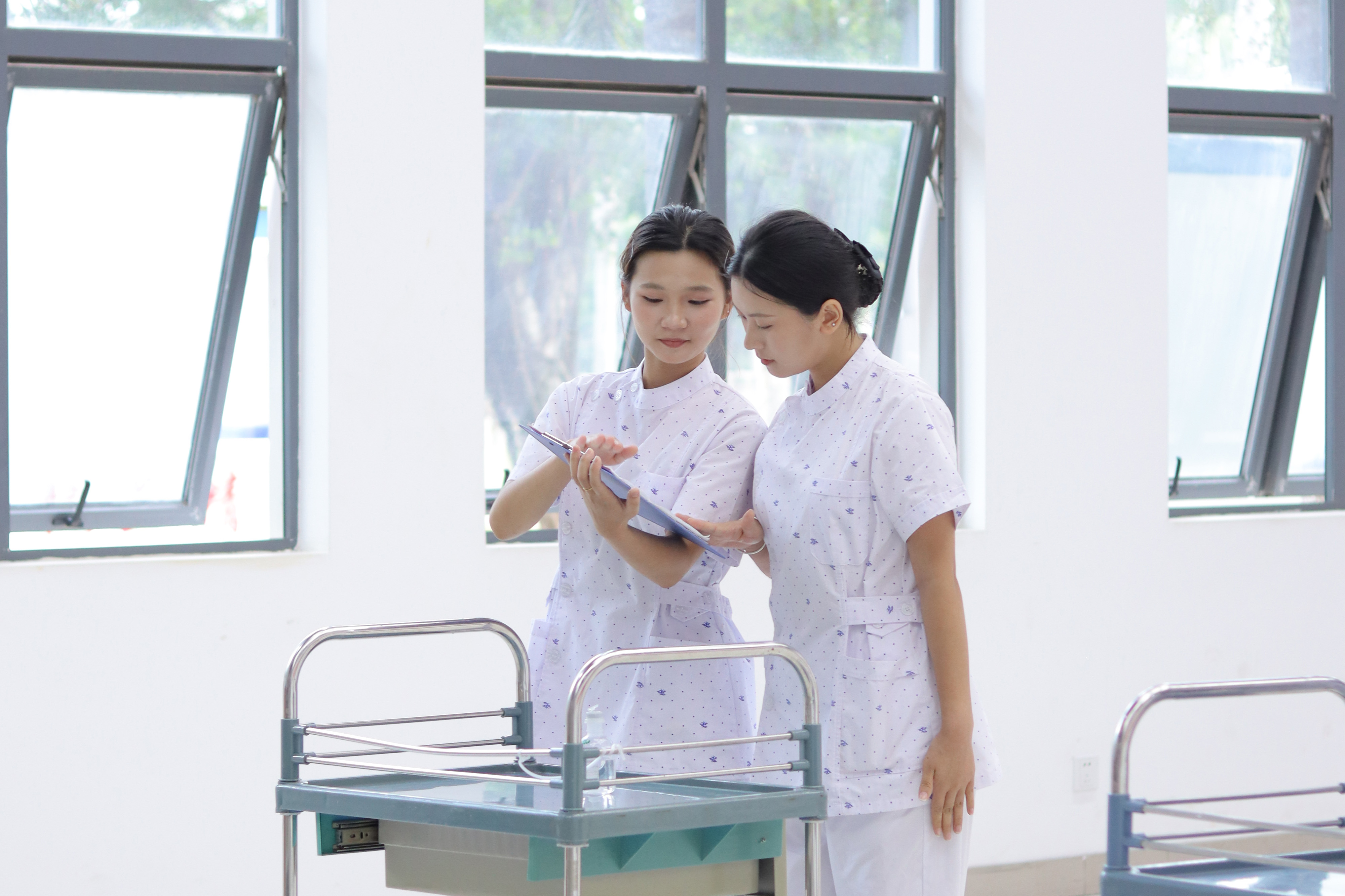 1749094894481179.jpg 1749094894481179.jpg