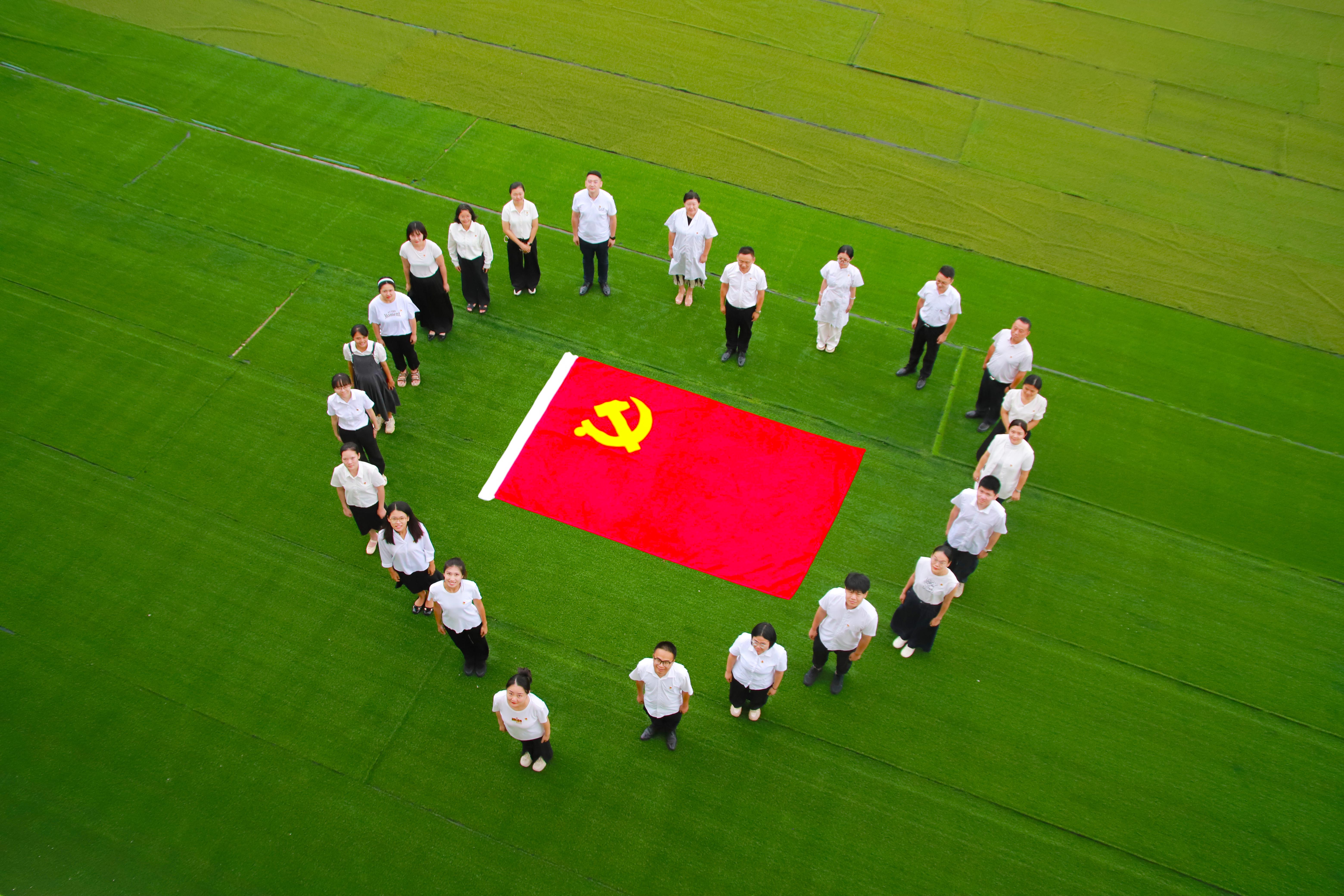 1751514833975751.jpg 1751514833975751.jpg