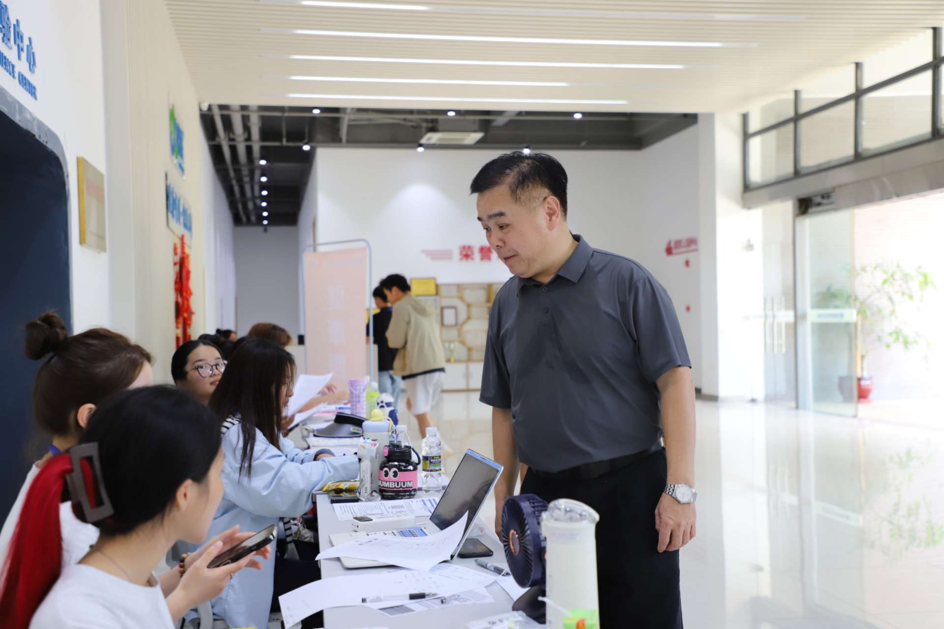 1757763758323269.jpg 1757763758323269.jpg