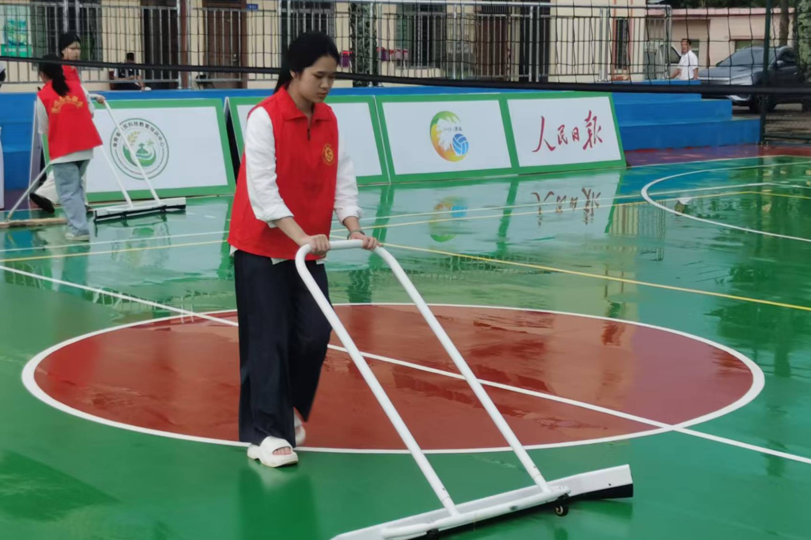 1758618435369614.jpg 1758618435369614.jpg