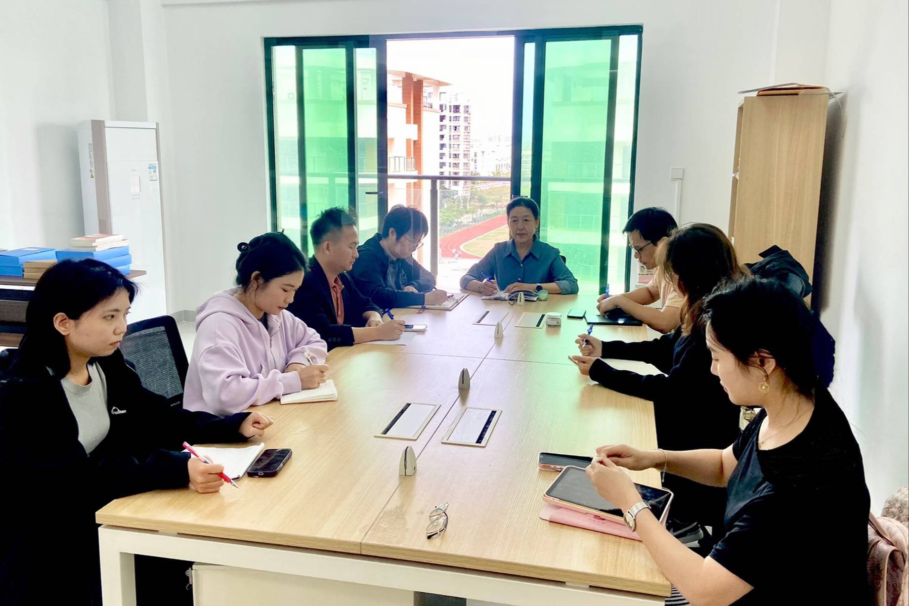 思政部召开新学期首次工作会议 部署新学期教学与“十个一质量工程”工作