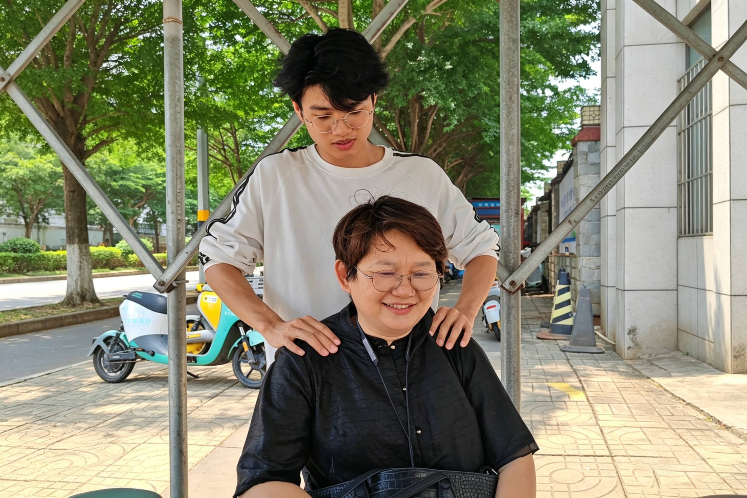 技能展示引关注 校企对接启新程——海南乐源堂中医馆首次到访学院开展招聘交流